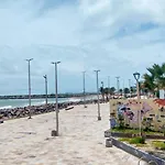 Flat mobiliado na Praia de Iracema à Beira Mar 406